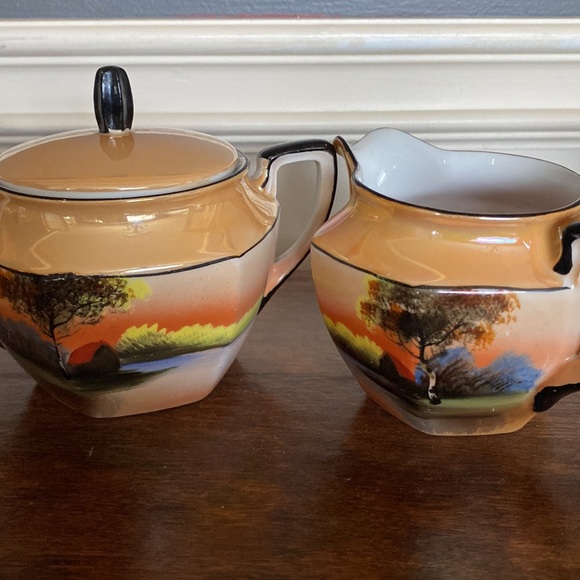 Cream and sugar , hand painted Noritake cream and sugar - Picture 1 of 5